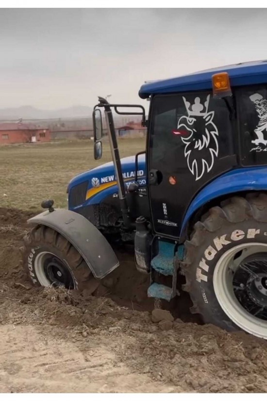 TRAKTÖR YAN KAPI TAÇLI KARTAL BÜYÜK BOY SAĞ - SOL STİCKER