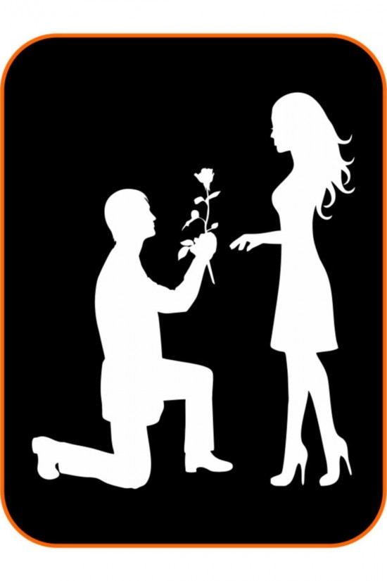 Çiçekli Teklif Sevgili Oto Sticker 18x15 Cm Beyaz