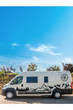 Karavan Sticker Orman Dağ Pusula