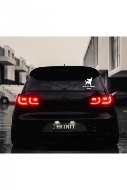 Arabada Köpek Var Beyaz Sticker Arabada Köpek Var Beyaz Sticker